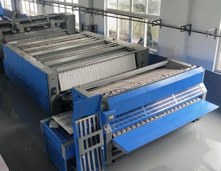 Factory Price laundry linen Folding  Fabric Cloth Auto Folding  Machine