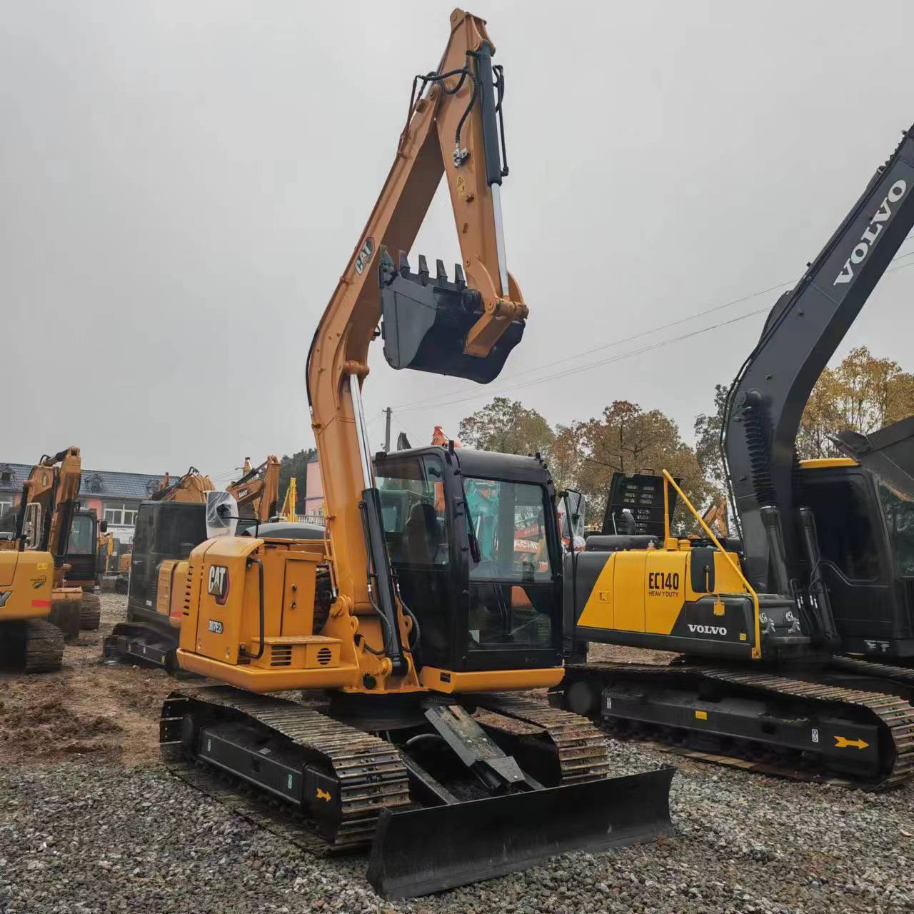 Made in Japan second hand Caterpillar 307 E 2 EURO 5 EPA year 2021 CAT engine medium digger low hours