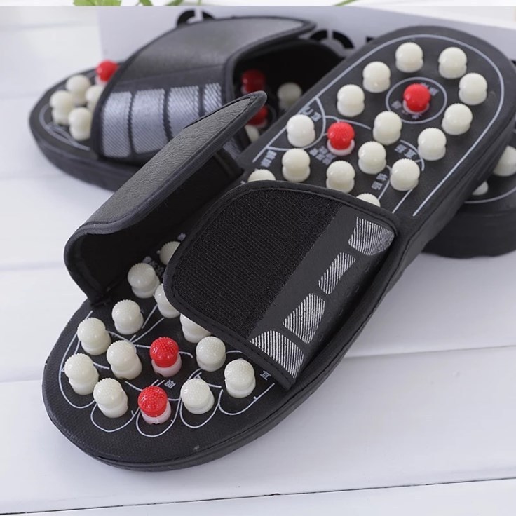 Hot sale spring rotating magnetic health physiotherapy Acupressure Foot Massage Slippers