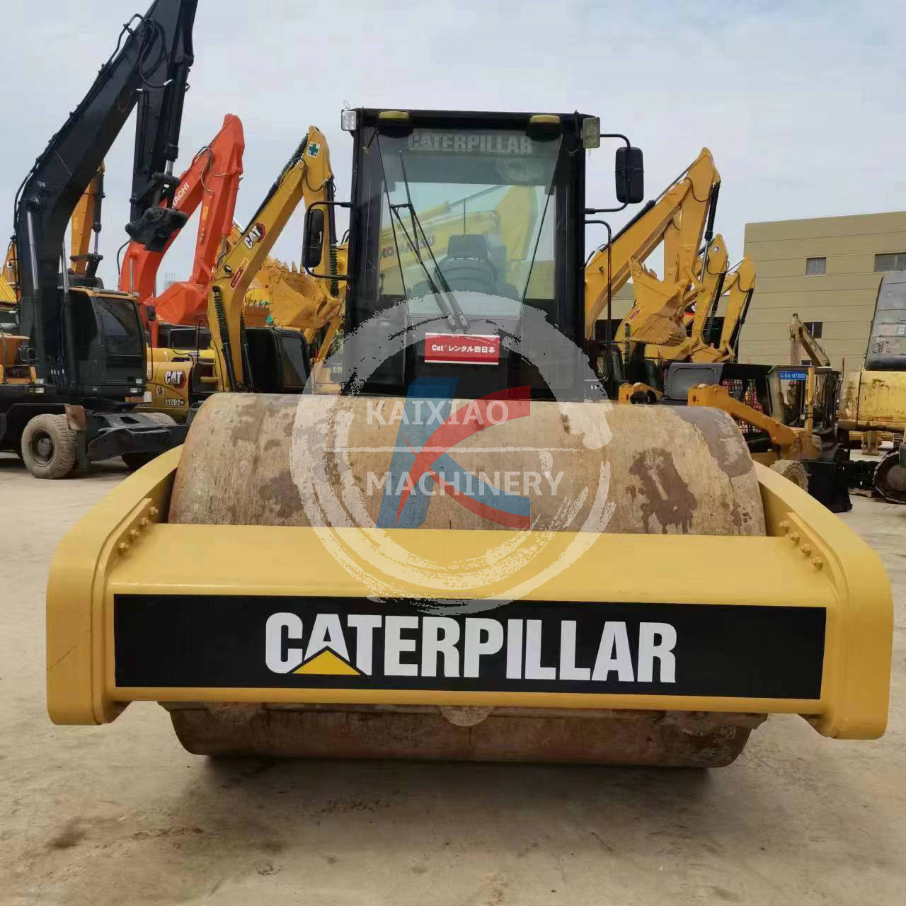 CATCS683E  Road roller 8Ton of high-quality second-hand excavators   Made in Japan