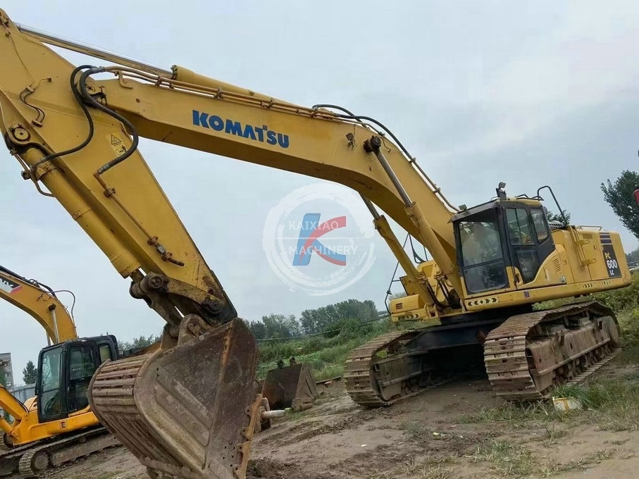 Second Hand Japan Original 60Ton Digger Used Komatsu Pc600-8 Excavator Construction machinery and equipment for sale