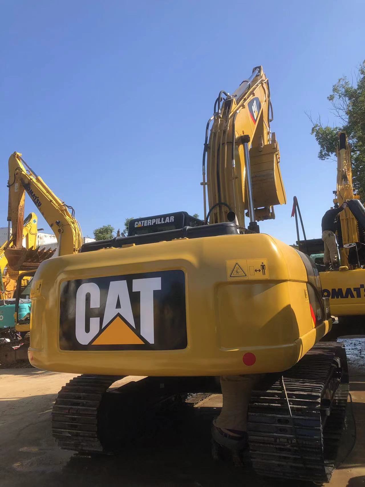 Hot sale used CAT 320D2 hydraulic tracked excavator with high quality