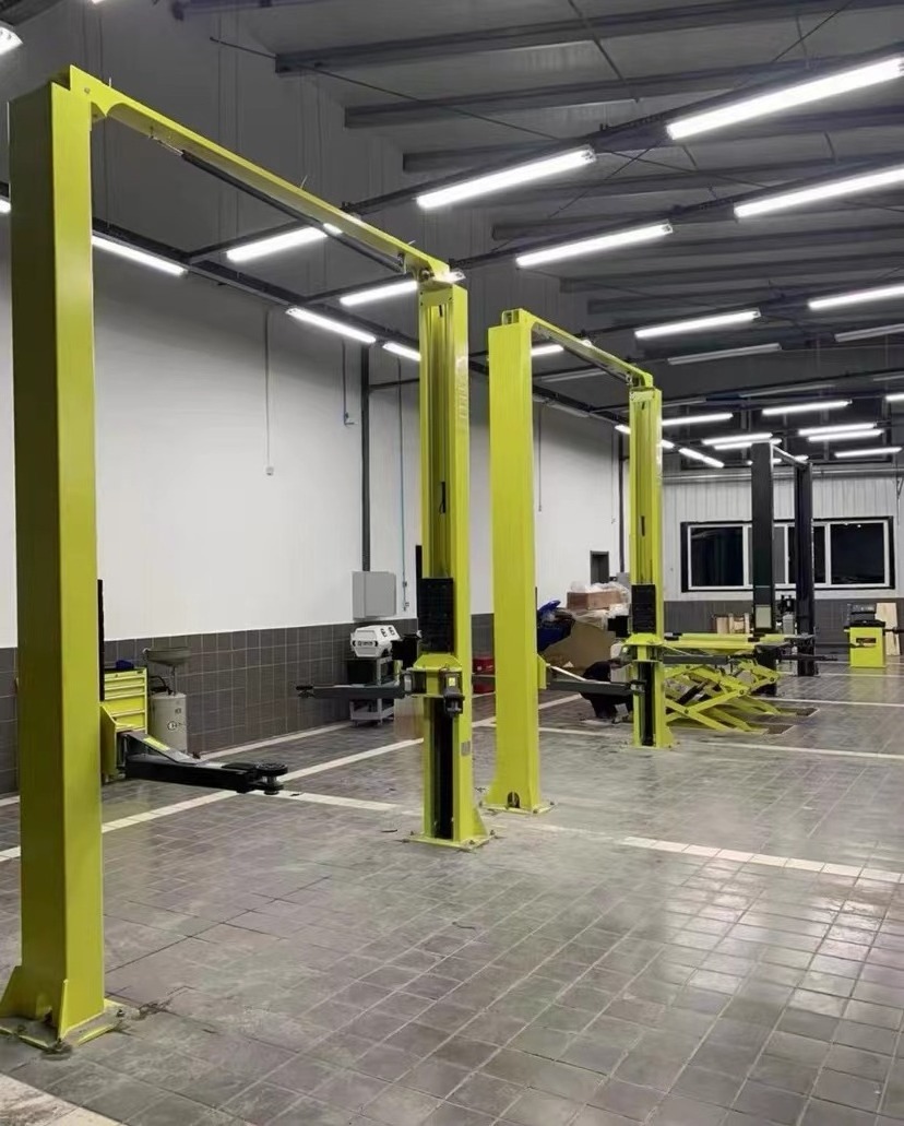 KH-G2P45T 4.5tons Clear floor 2 post car elevator 4500kg gantry Hydraulic two post car lift