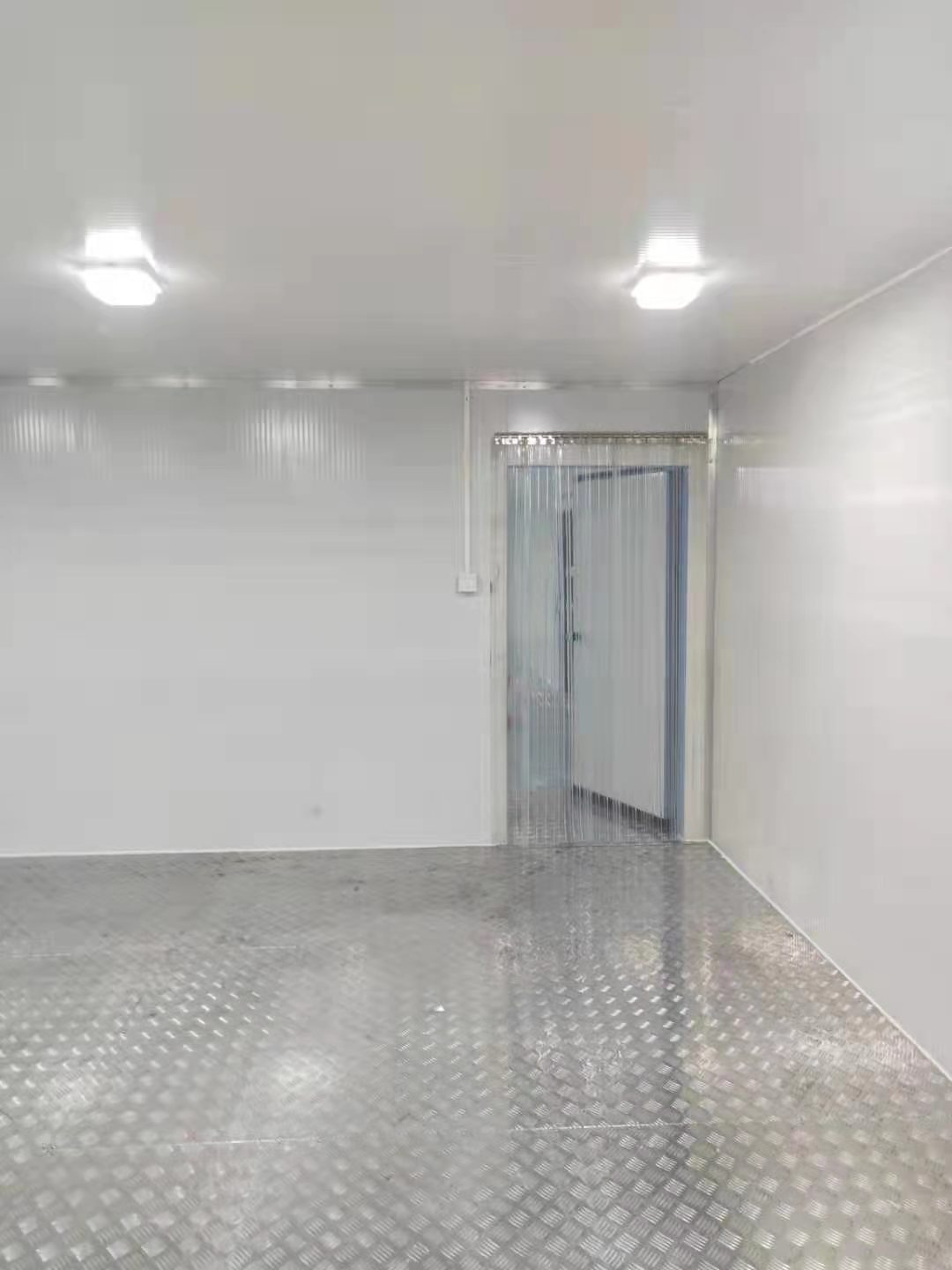 Refrigerated cold room storage walk in cooler freezer room cooling room