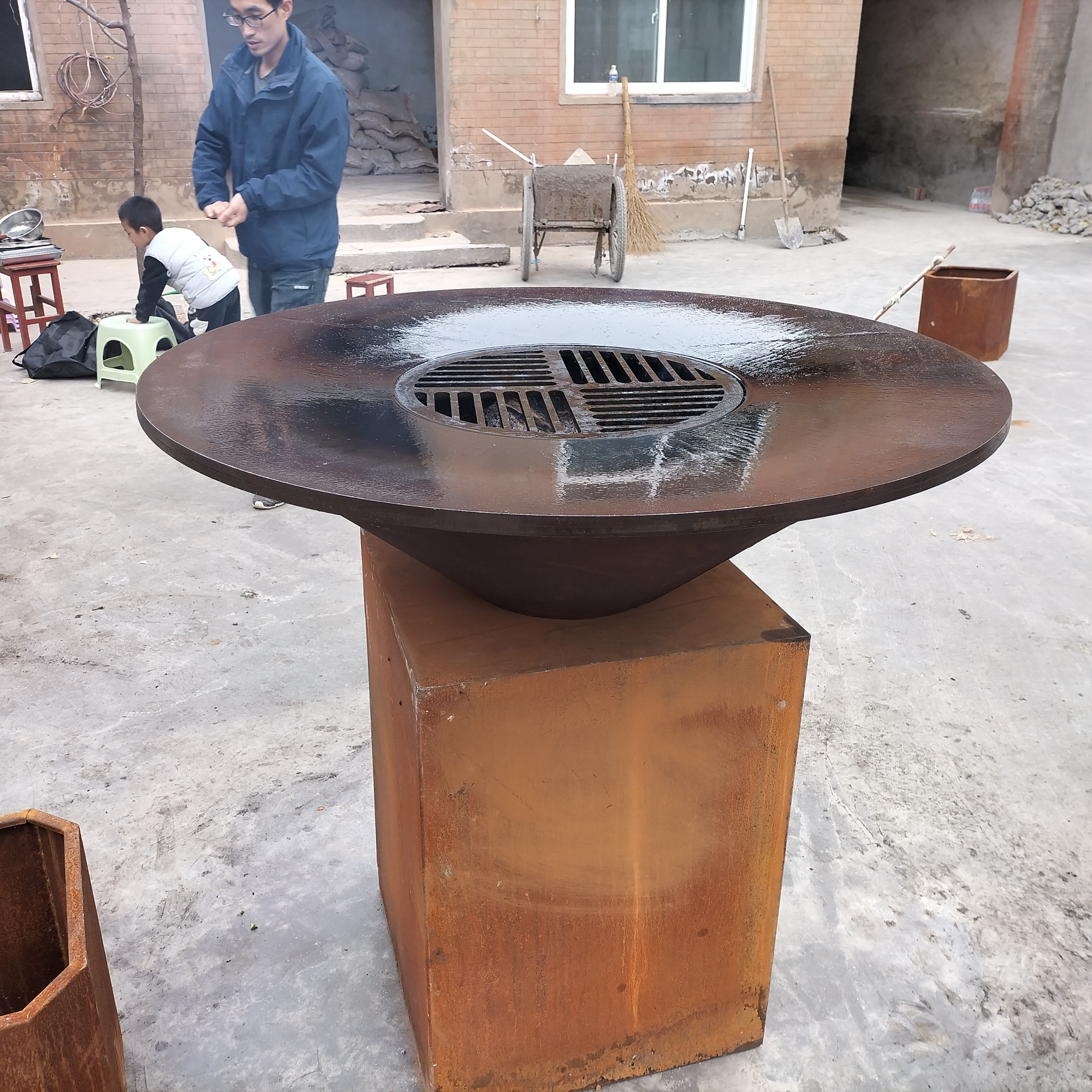 outdoor corten steel iron fire pit bbq brazier outdoor bbq barbecue charcoal grill for garden outdoor garden rust corten bbq