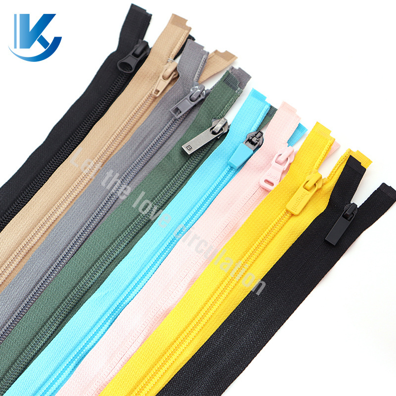 Quality pajamas coil zipper for clothes open end spiral jacket zipper nylon separating 3# nylon zipper manufacturer