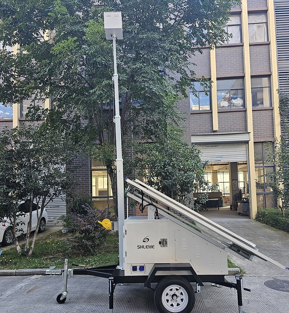 China Manufacturer CCTV Mobile Surveillance Trailer Solar Mobile Light Tower