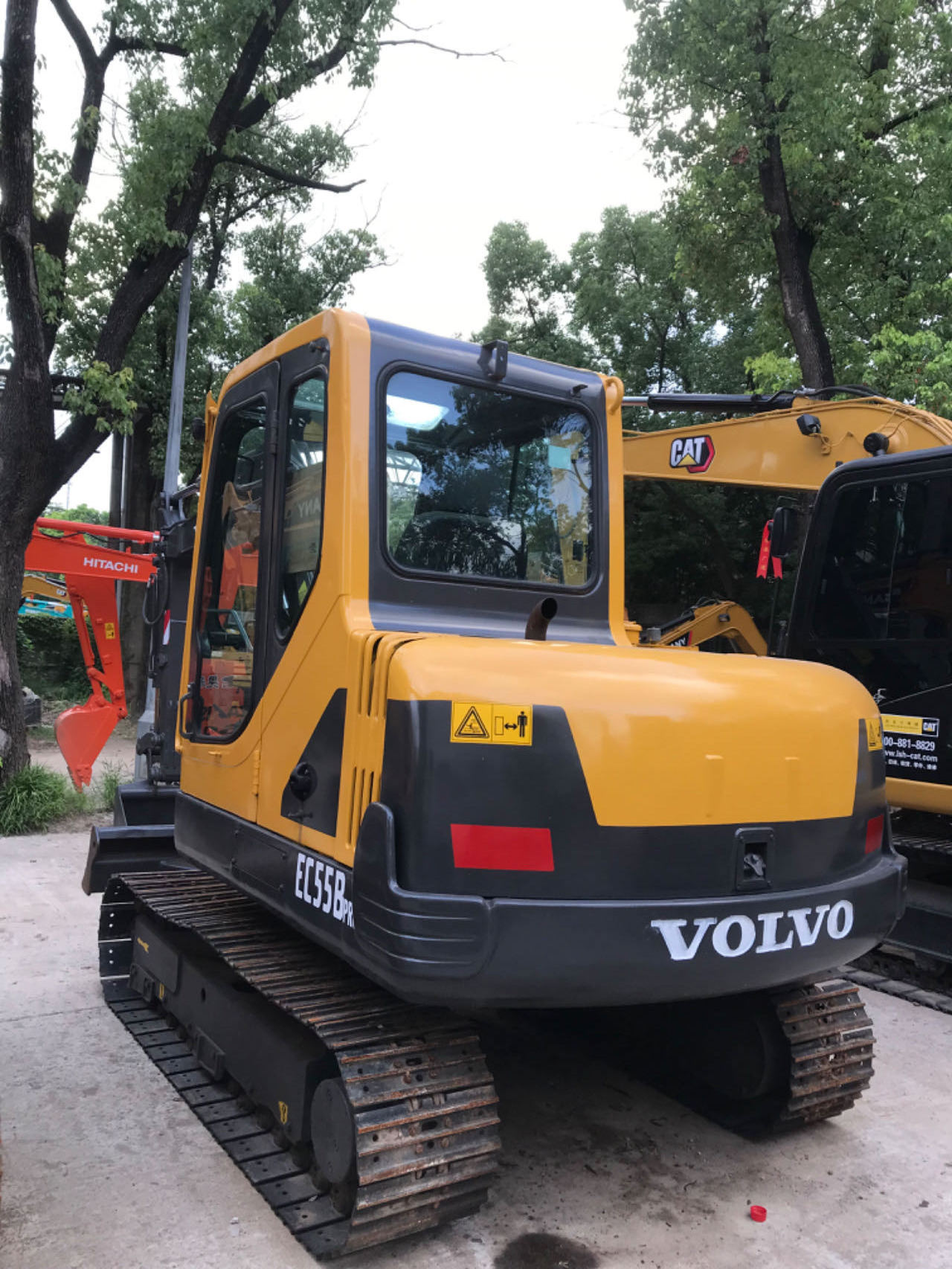 Original Volvo EC55 Used Excavator Cheap VOLVO 5 Ton 6 Ton Crawler Digger EC55D EC55B Price Low