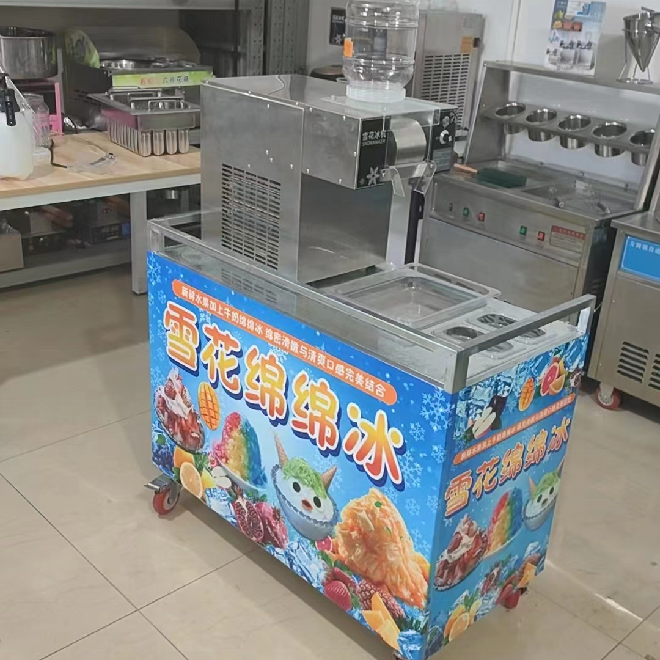 Commercial Korean Korea Kakigori Mesin Es Bingsoo Snow Snowflake Flake Cream Crusher Milk Snow Ice Machine automatic