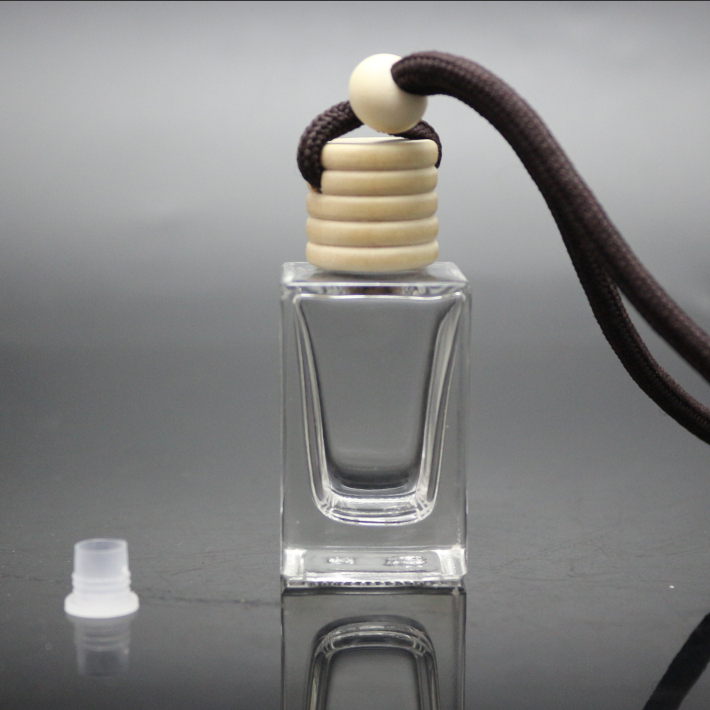 Wholesale 10ml square car perfume bottle hanging Air Freshener Empty bottle with cork