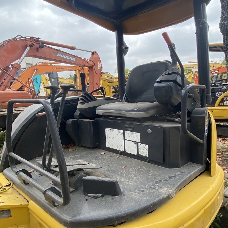 Used Excavator Japan original mini KOMATSU 30MR action fast quality and quantity used excavator mini 3ton komatsu 30mr for sale