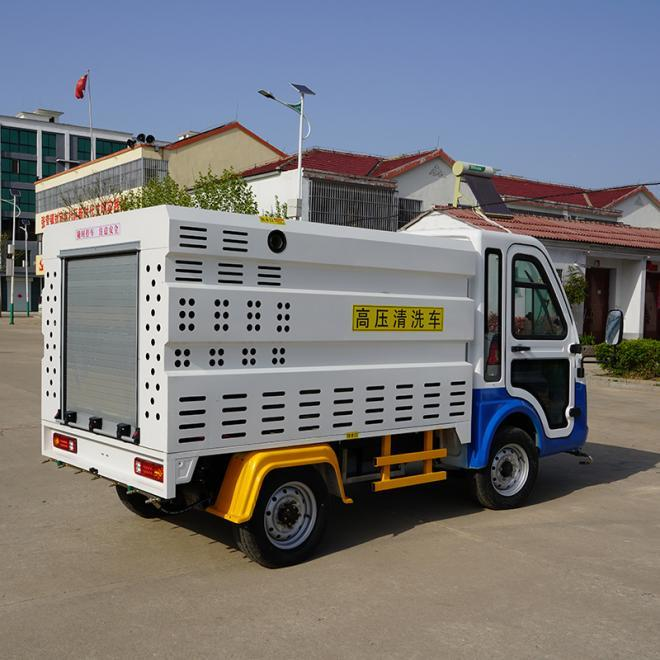 Three Wheels Electric Road Sweeper Vehicle for Efficient Road Washing