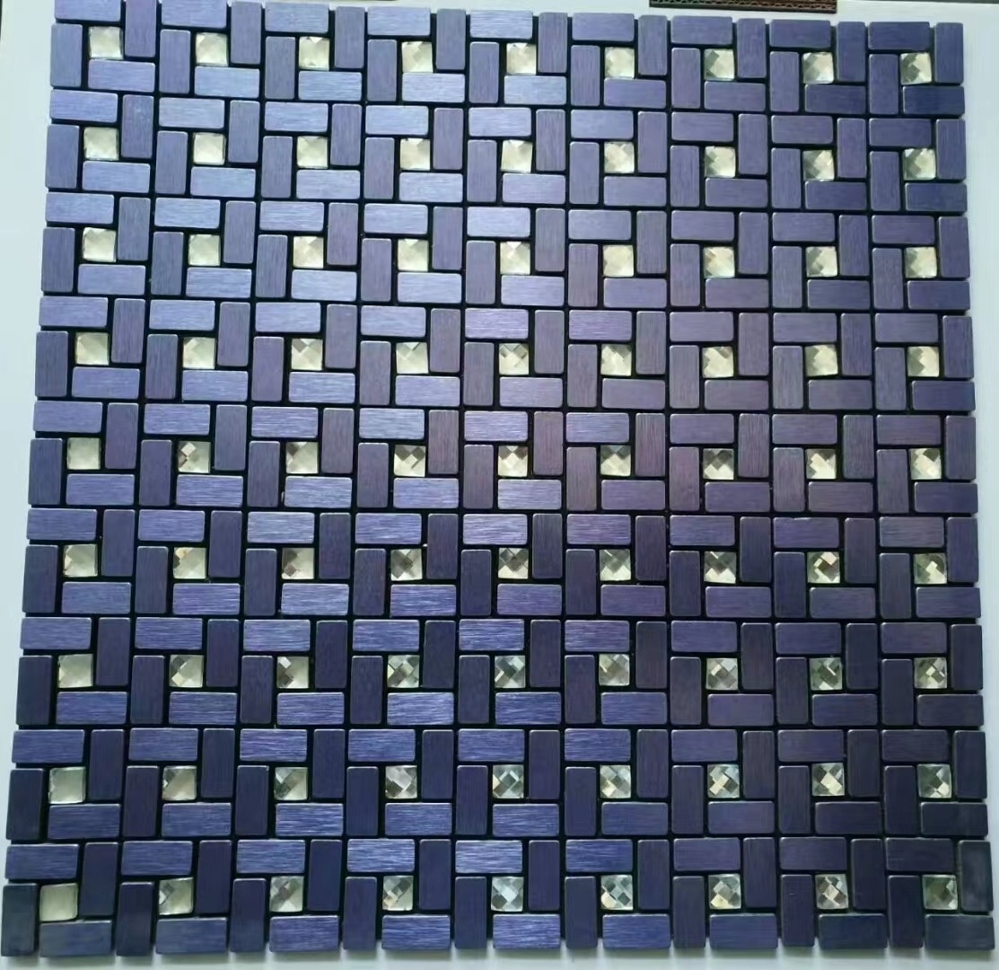 Peel and stick glass mosaic wall tiles