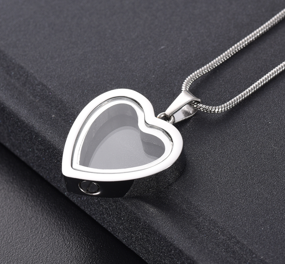 Steel Cremation Jewelry Pet Memorial Ashes Necklace Stainless Memorial Glass Heart Locket for Ashes or Hair Keepsakes