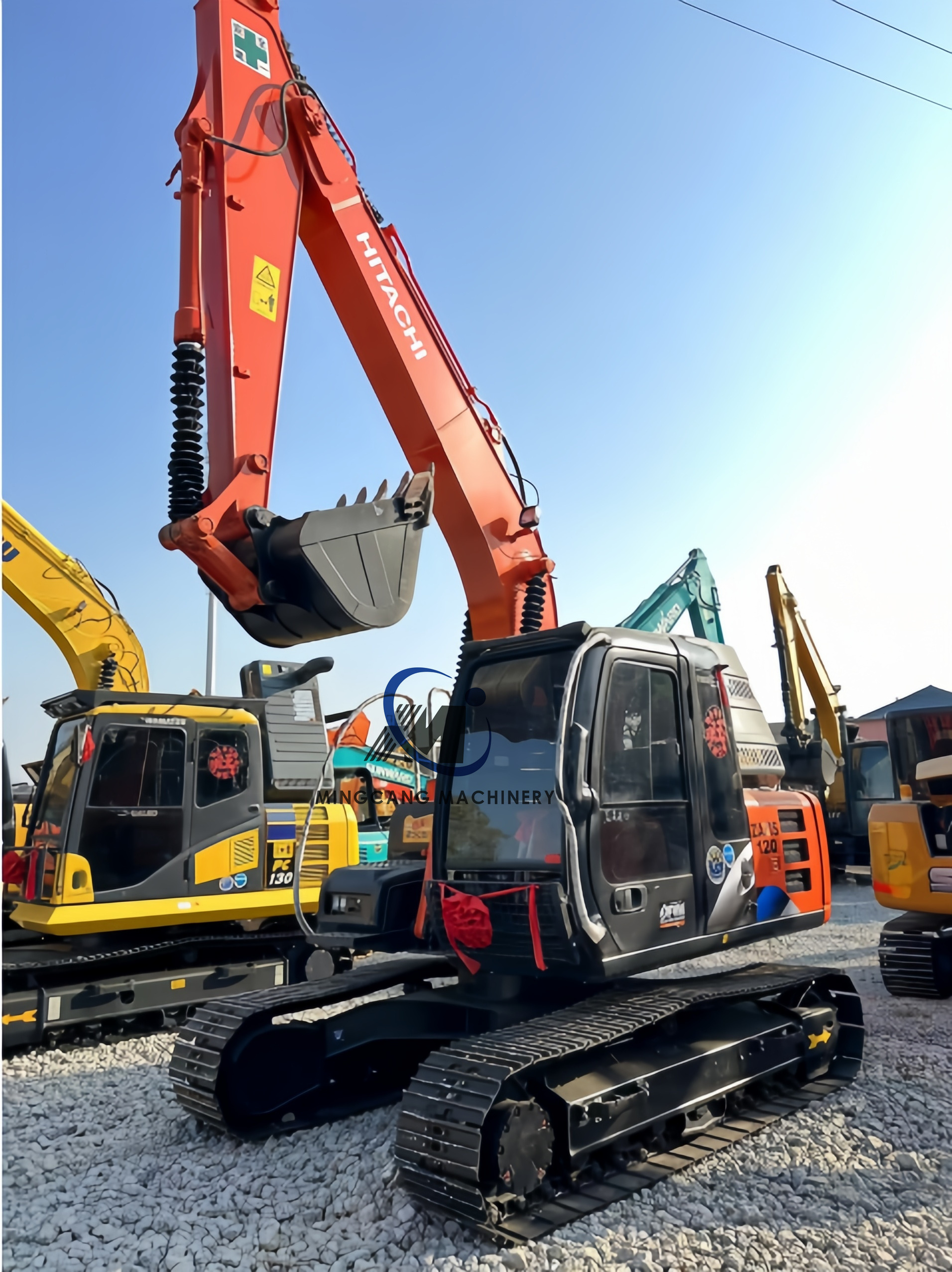 Used crawler excavators HITACHI ZX120 12t big soil digger earth remover Japan strong durability construction machinery