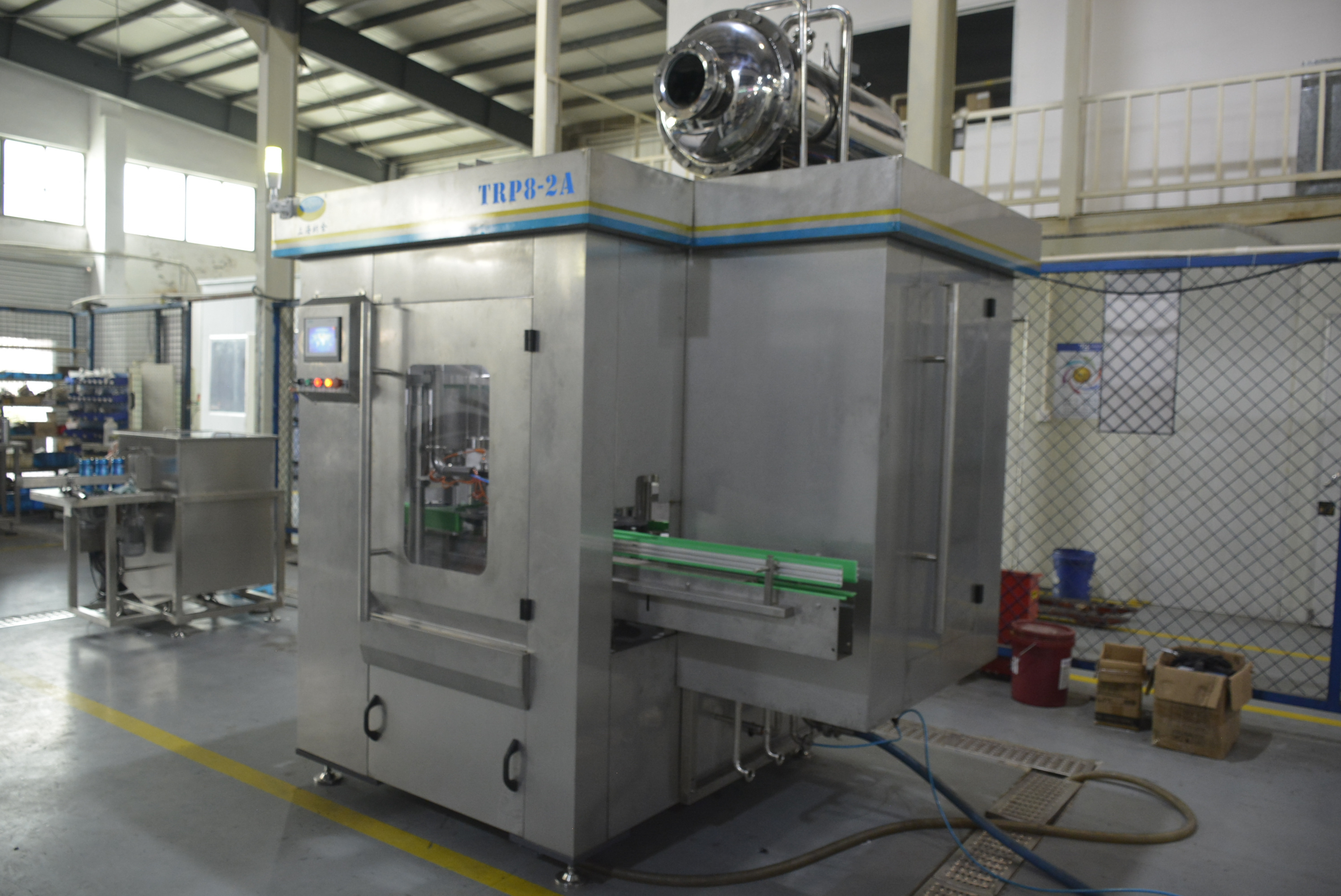 Tin Can Red Bull Filling Sealing Machine / Energy Drink Making Equipment / Seaming Draft Beer Cannng Line Filling Machine