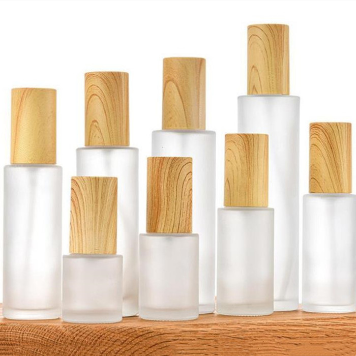 Bamboo Cosmetic Packaging Frosted Glass Bottle with Bamboo Pump for serum emulsion