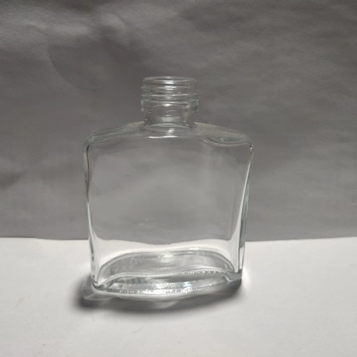 Wholesale clear glass bottle 50ml 100ml Wine liquor Manufacturer factory price