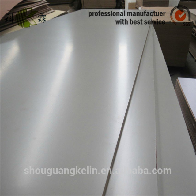 18mm waterproof E1 high glossy melamine faced particle board laminated chipboard for furniture