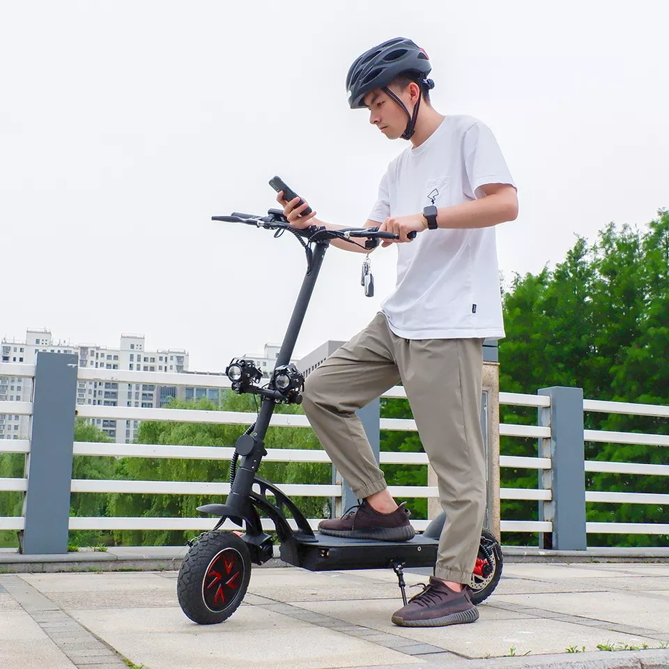 EU UK USA Stock Buy electric unicycle scooter 11 inch 2000w Motor 60 km/h Range foldable m4 pro Scooter