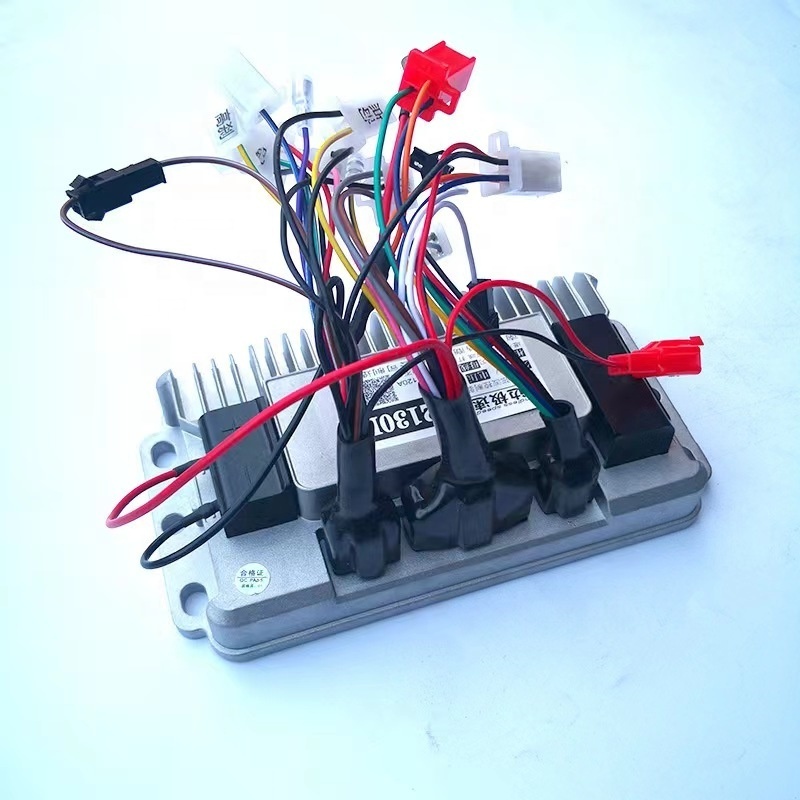 Electric Motorcycle Controller 360A 3k-4kW BLDC Programmable For QS 165 Encoder Mid Drive Motor