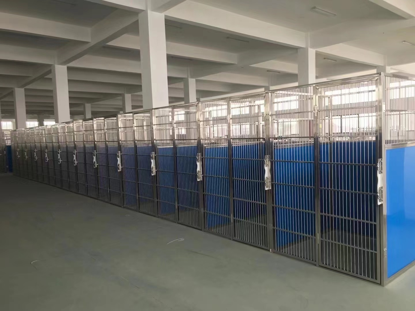 Dog kennel runs PUJIA factory Wholesale customize Stainless steel Walk-in cage System Large Dog dog kennel runs