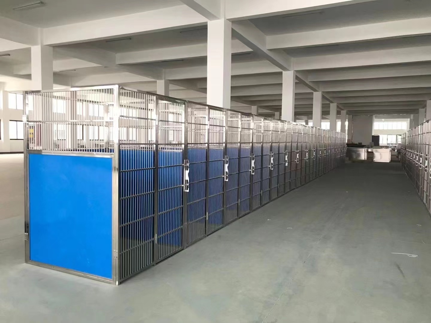 Dog kennel runs PUJIA factory Wholesale customize Stainless steel Walk-in cage System Large Dog dog kennel runs