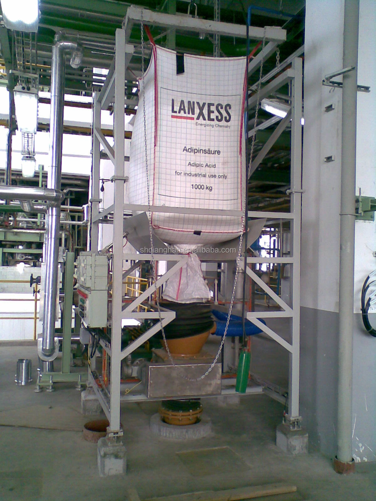 Bulk bag unloading station with weighing system, super sack unpacking