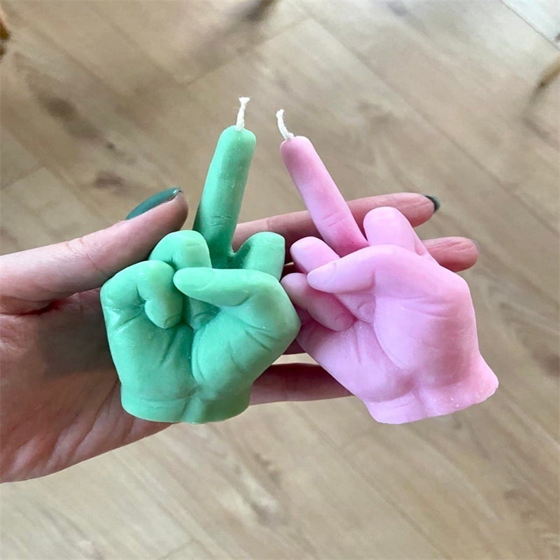 2023 new design middle finger hand shaped candle for decoration