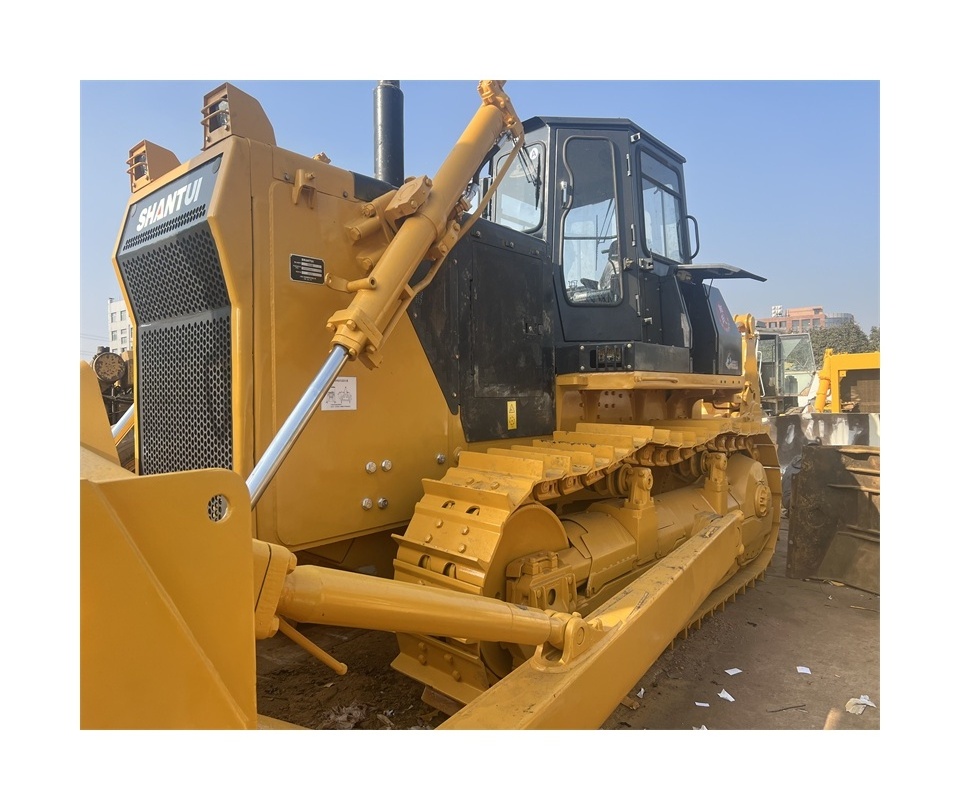 Shantui SD32 Crawler Bulldozer 320 HP 40 Ton second hand Dozer machine for sale SHANTUI SD32 Machine for sale