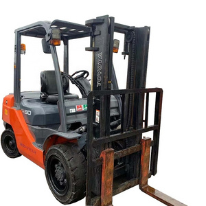 8fd30 used Japan 30 diesel forklift 3 ton small forklift for hot sale in Shanghai