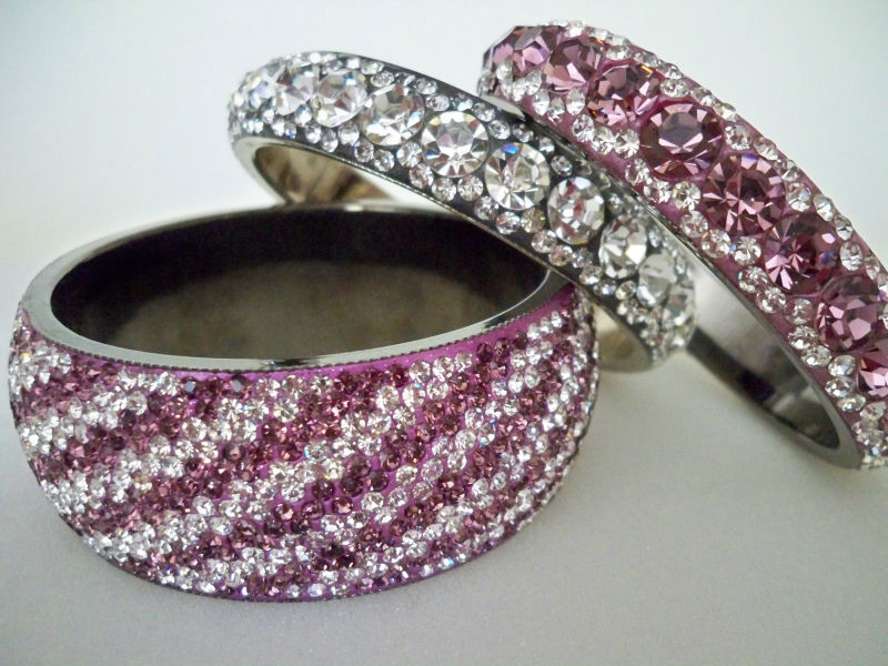 Wholesale Custom made Rhinestone crystal bangle