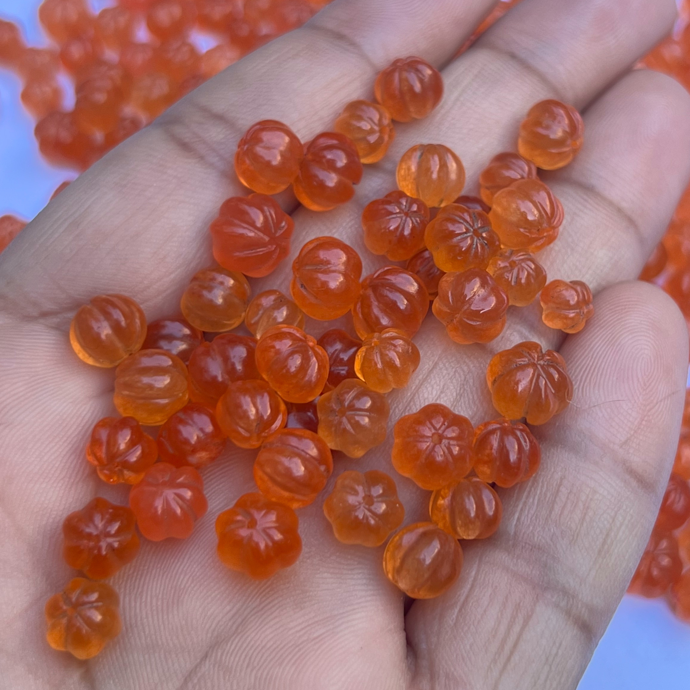 Wholesale Natural Gemstone Orange QuartPumpkin Carved Bead Loose Stone For Jewelry 6 8 10 12 MM Crystal Beads for Jewelry Making