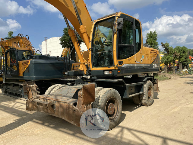 Original condition Used Hyundai wheel Excavator R210W-9 Korean Hydraulic 21ton tyre Digger used excavadora