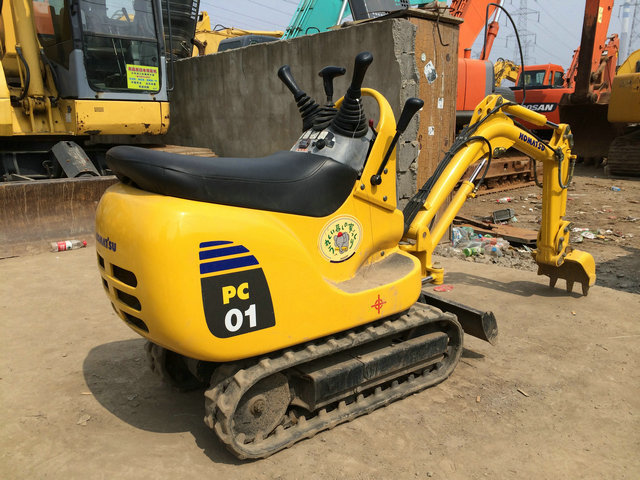 Good quality Used Komatsu PC01 Used Hydraulic Crawler Excavator 1 Ton Caterpillar Digger In Stock