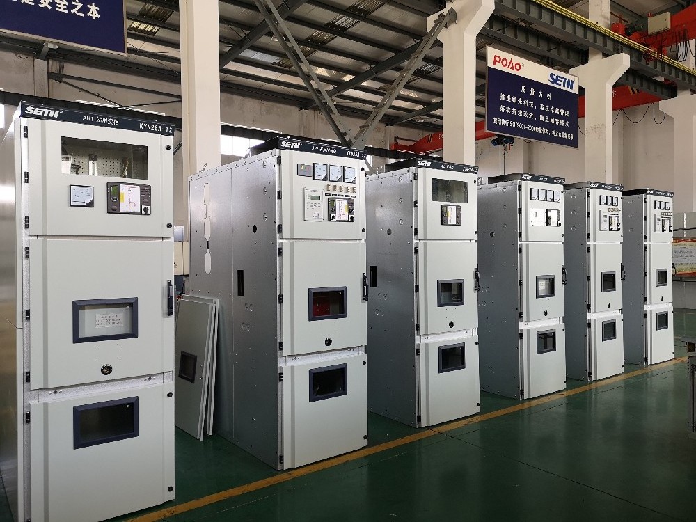 KYN28-12 Metal clad enclosed withdrawable switchgear electrical switch cabinet for transformer substation