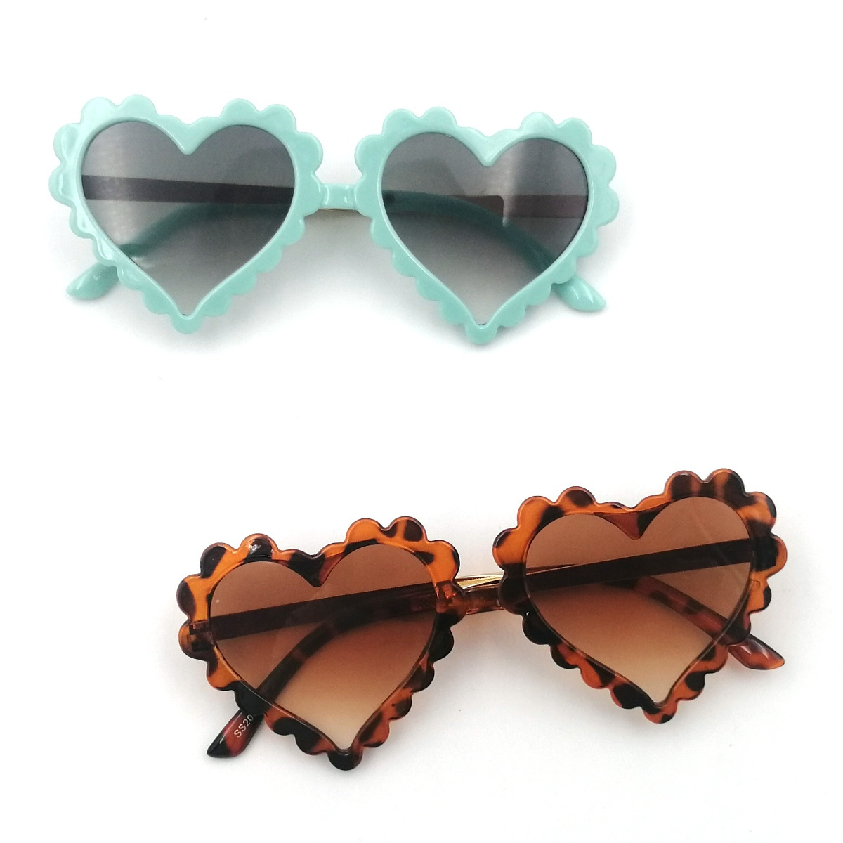 Trendy sunglasses 2023 shades new love frame gradient classic metal nose pads sunglasses custom children sunglasses