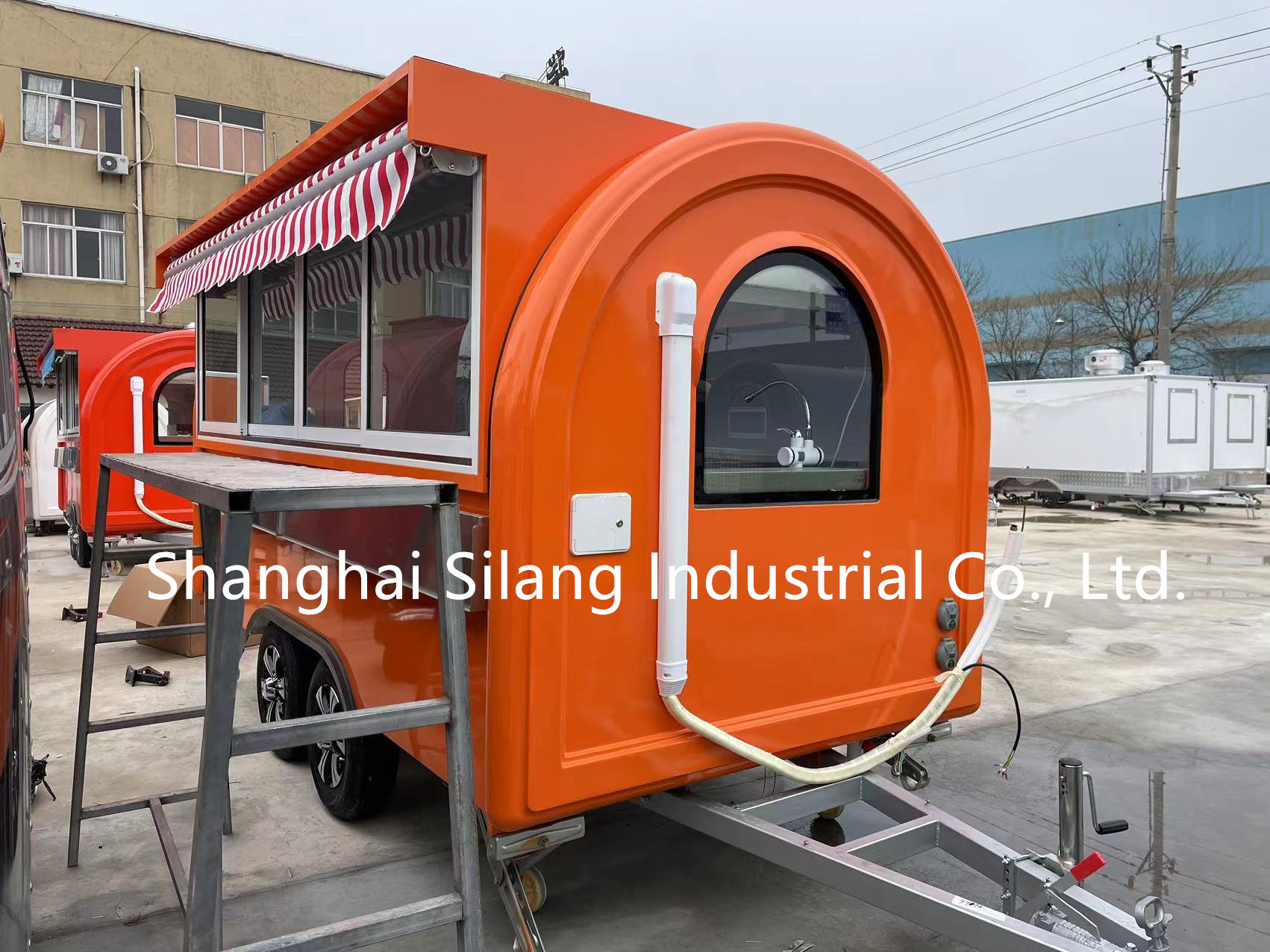 SL-6 Customized Orange Mobile Juice Coffee Snacks Food Trailer Truck Fast Food Cart Fruit Bar