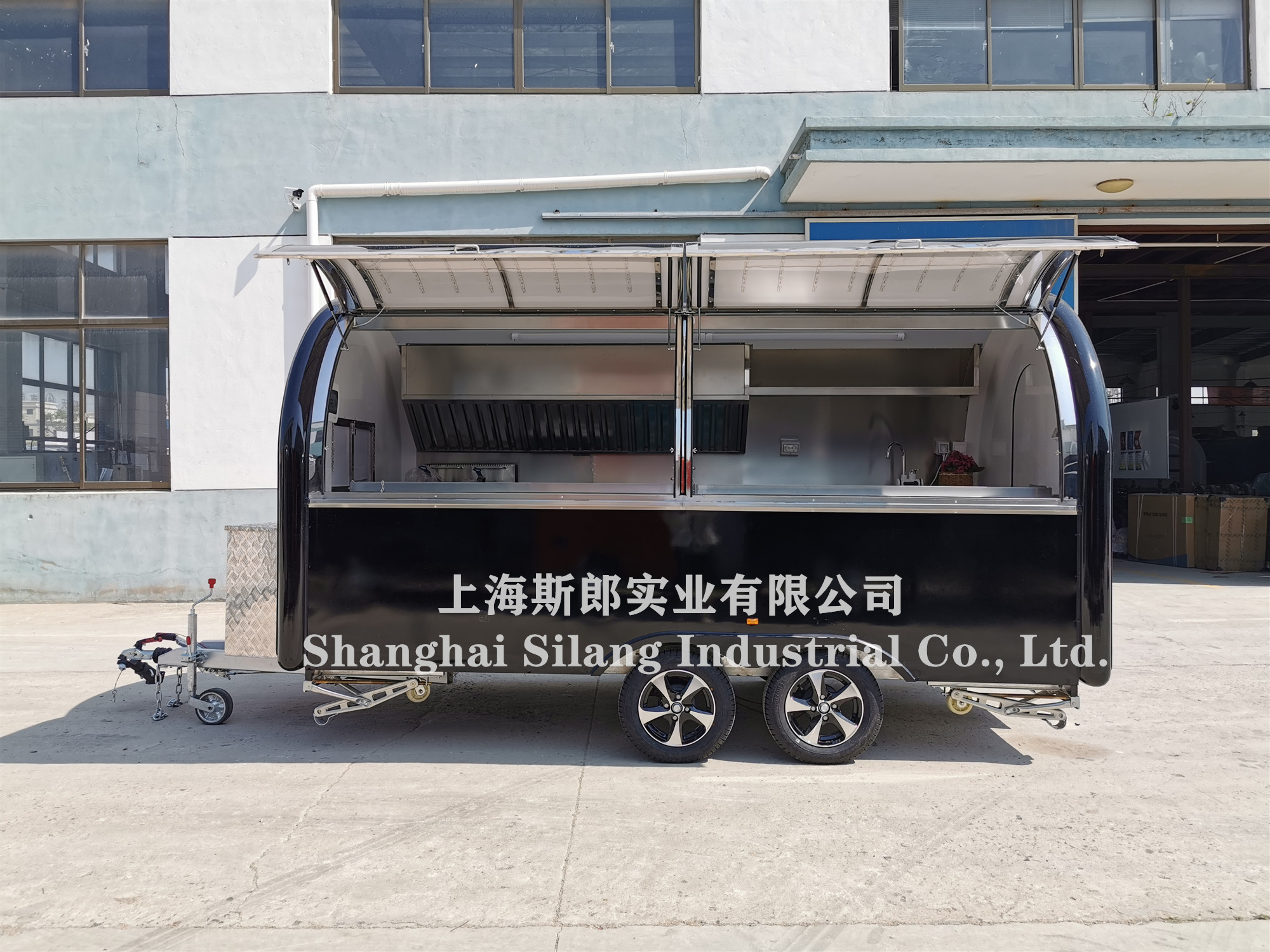 SLUNG Black Customized Multifunctional Food Trailer/Coffee Food Truck with Baking Equipment/ Pizza Hamburger Camper Cart