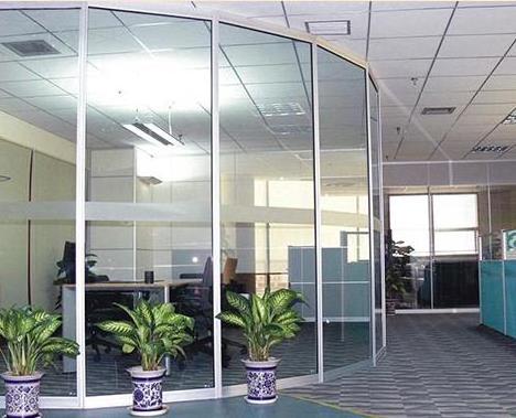 Aluminium Glass/MDF Office Partition Wall with Magnetic Blinds and Hinged Door