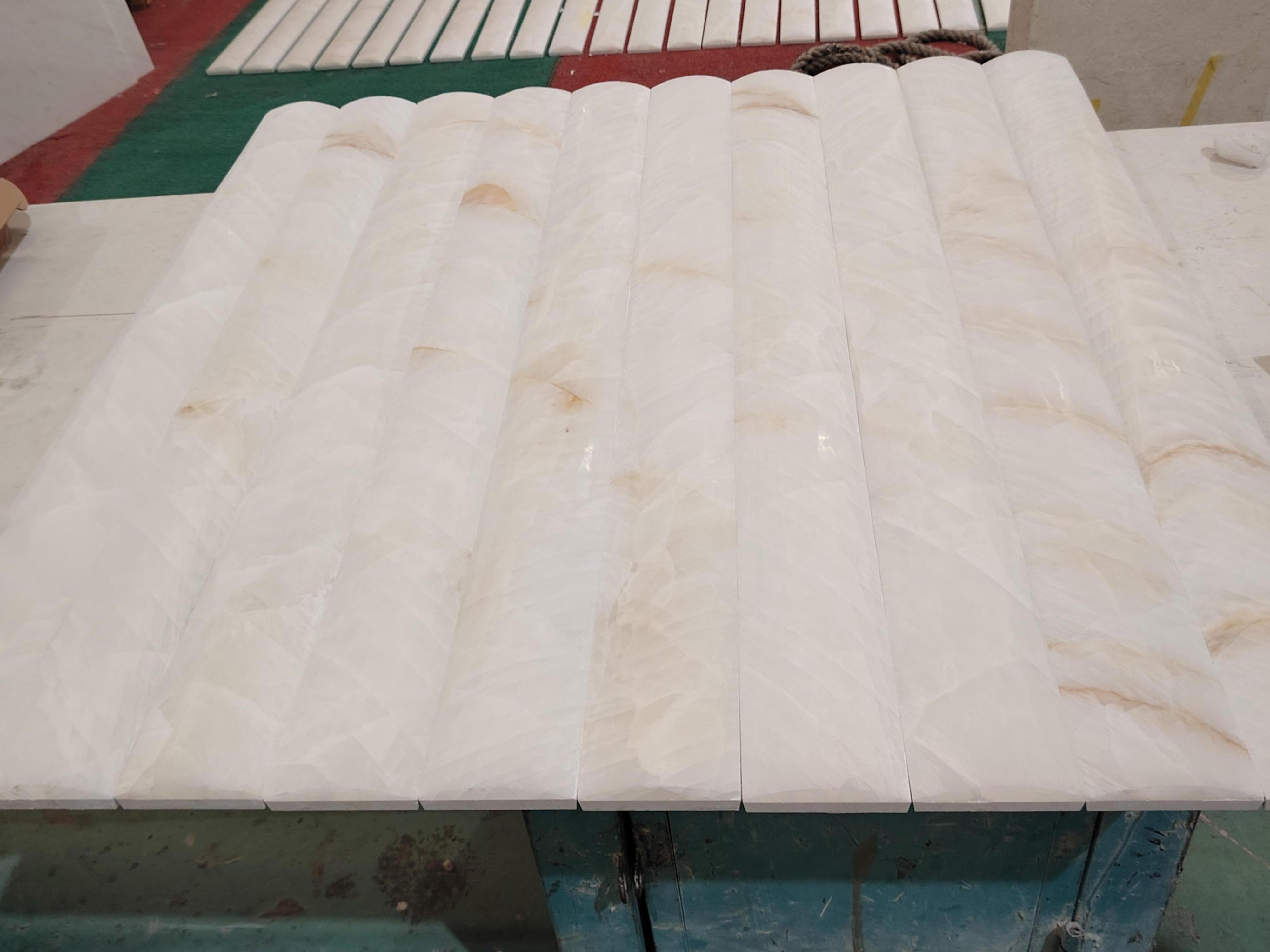 SHIHUI Natural Stone Wall Design Panel 3d White Onyx Marble Flute Tile Bullnose Strips Trim Marble Liner Ribbed Mouldings Pencil