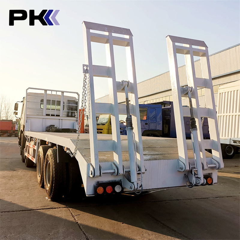 Howo Wrecker Trucks 8x4 30 Tons Sedan Car Truck Hydraulic Lift Towing Flatbed Tow Truck For Sale