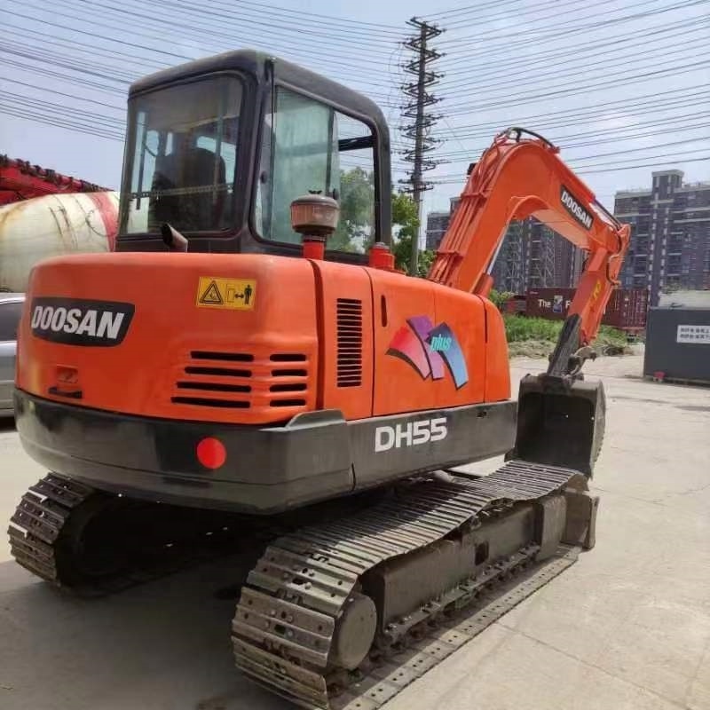 Used Mini Excavators Doosan DH55 Excavator Second Hand Doosan Excavator 5.5 Tons In Shanghai For Sale