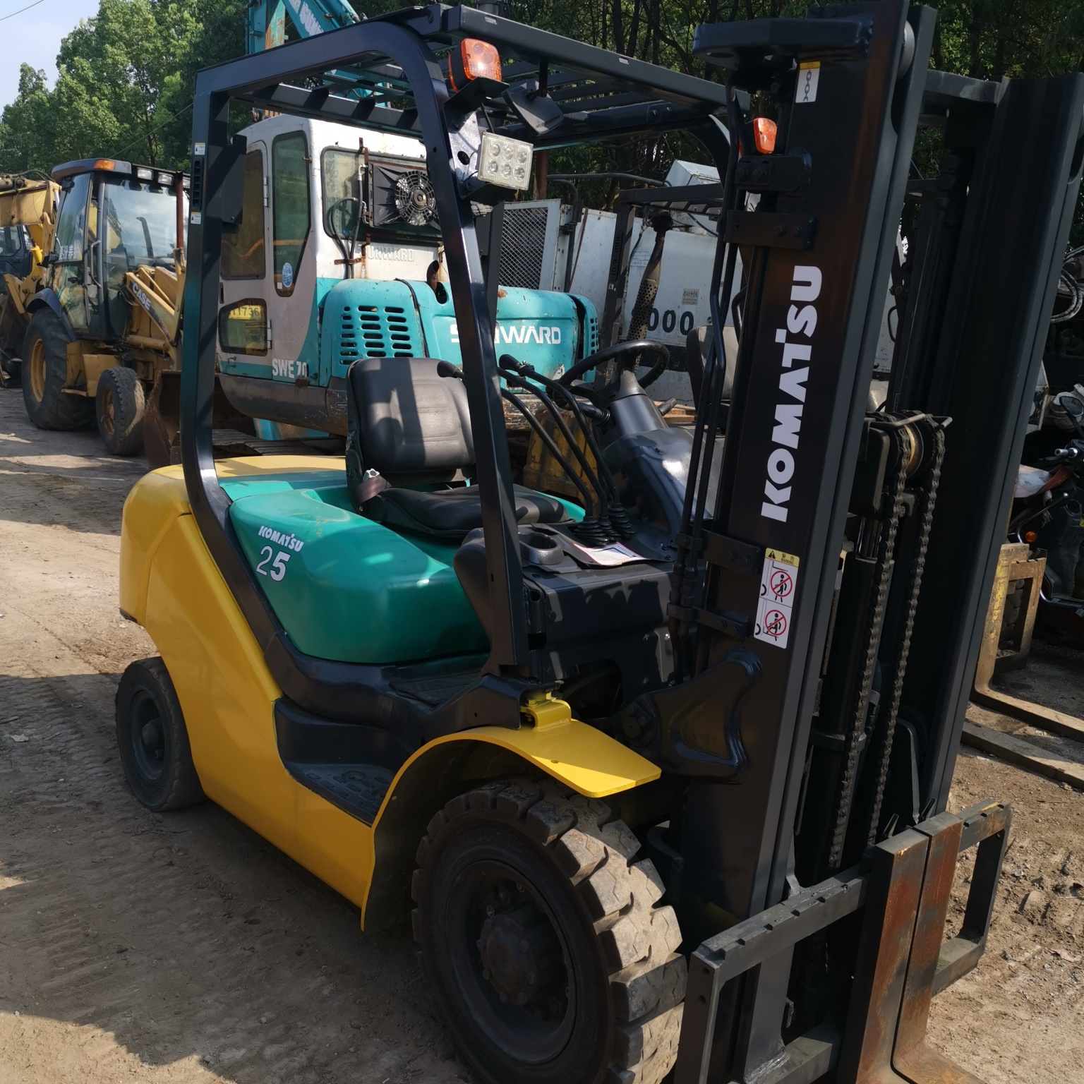 Original Komatsu 25 Forklift 2.5 ton Forklift Used Hydraulic Forklift