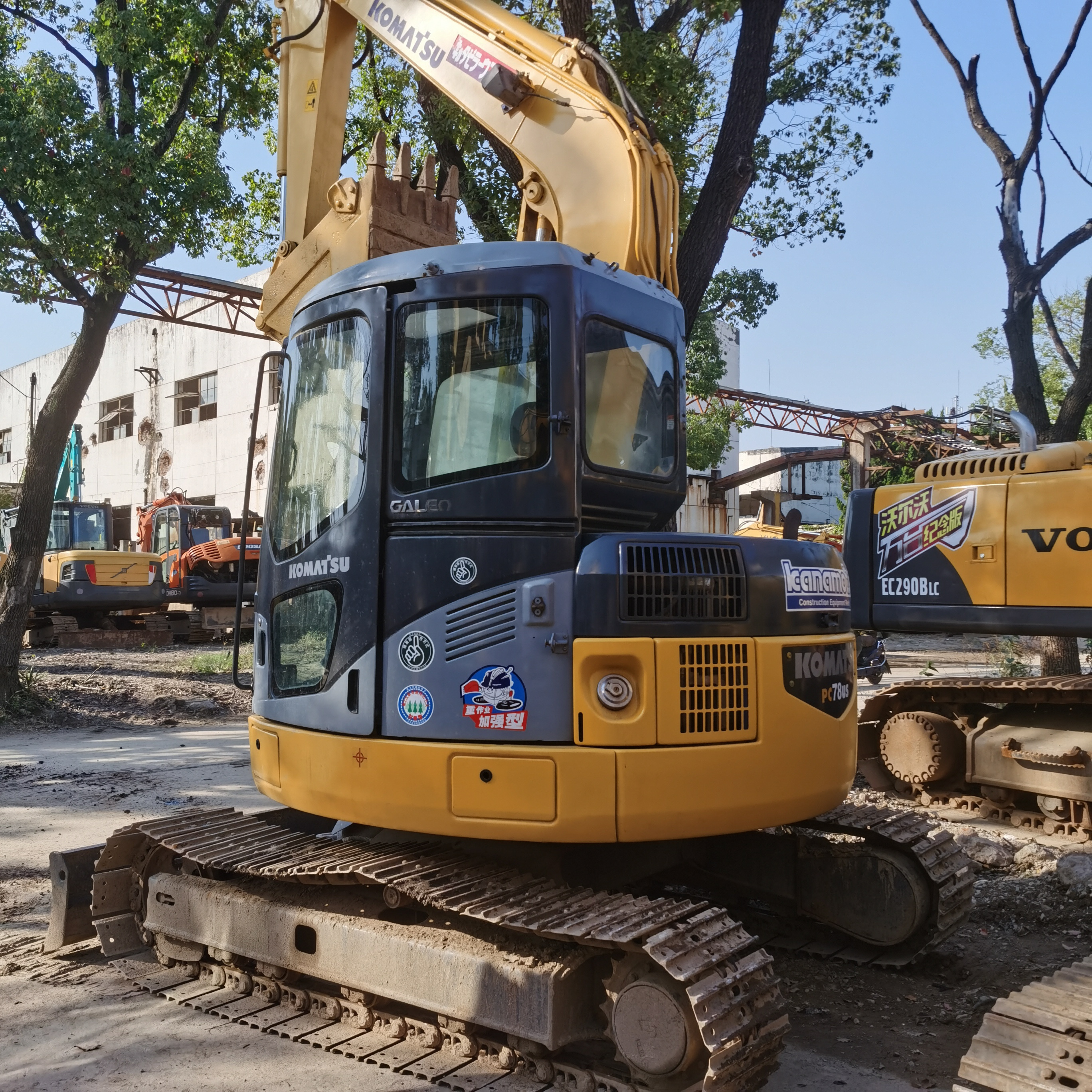 Used mini crawler Excavator 7.8t Japanese Komatsu PC78 railway construction machinery soil bagger load and unload dump truck