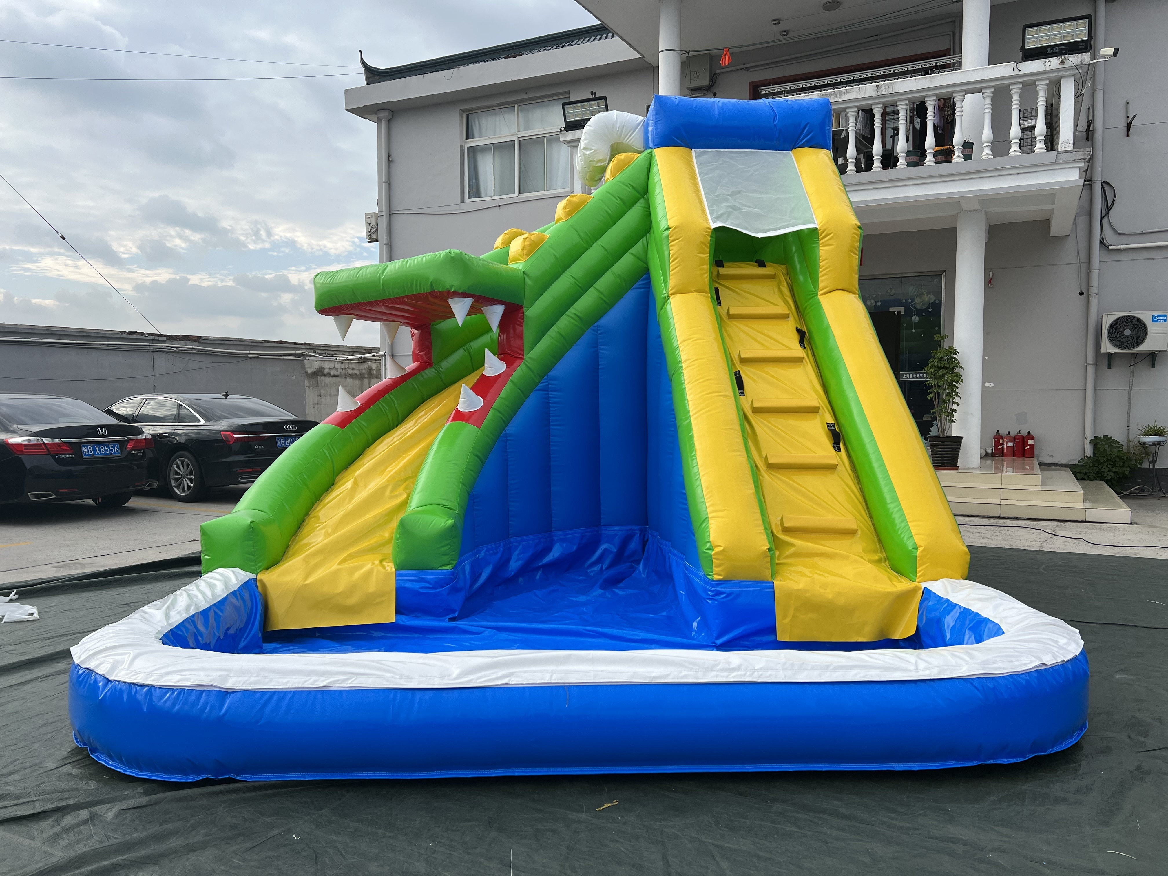 Double dolphins inflatable floating water slide, Large slide with water pool