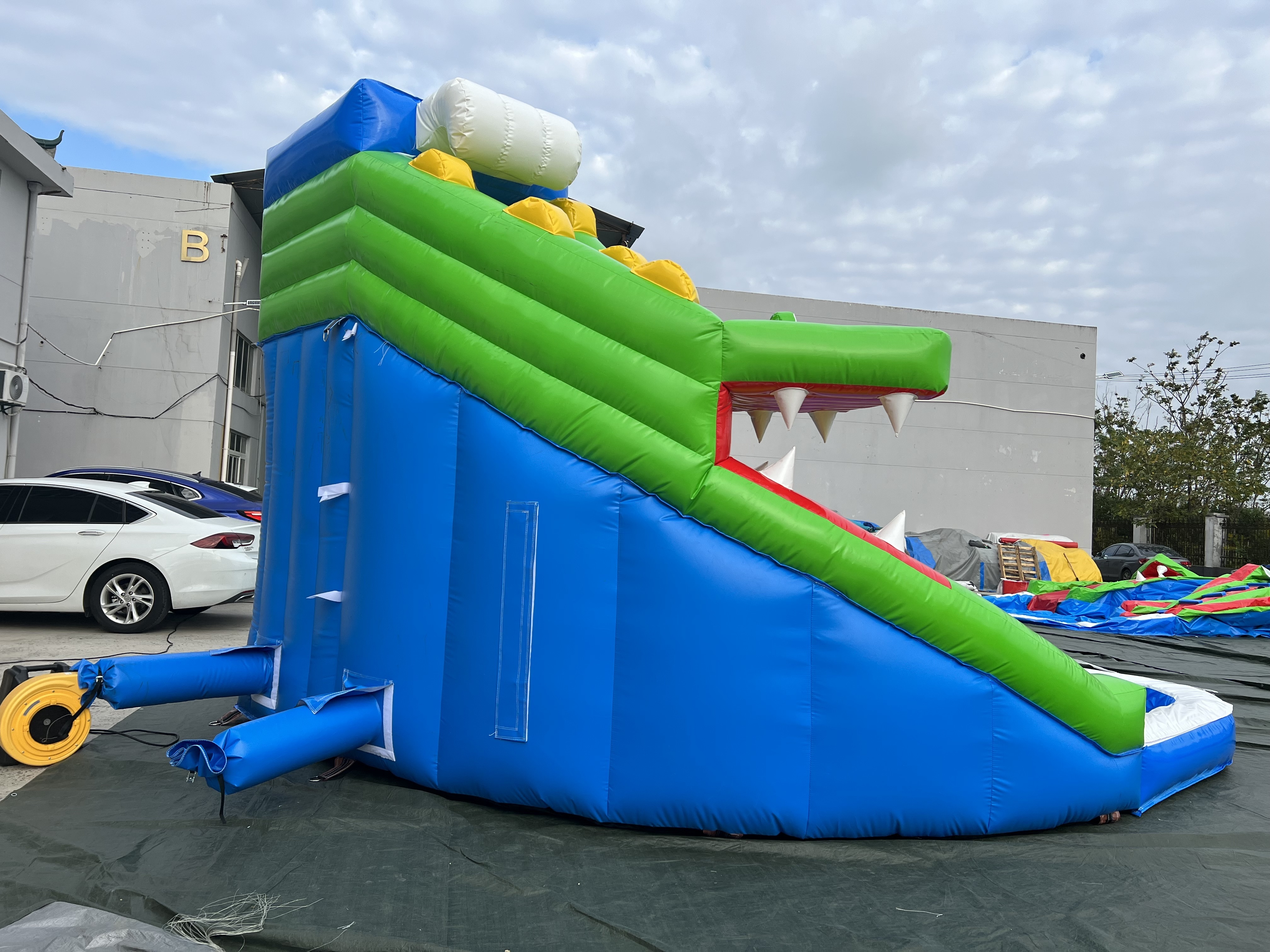 Double dolphins inflatable floating water slide, Large slide with water pool