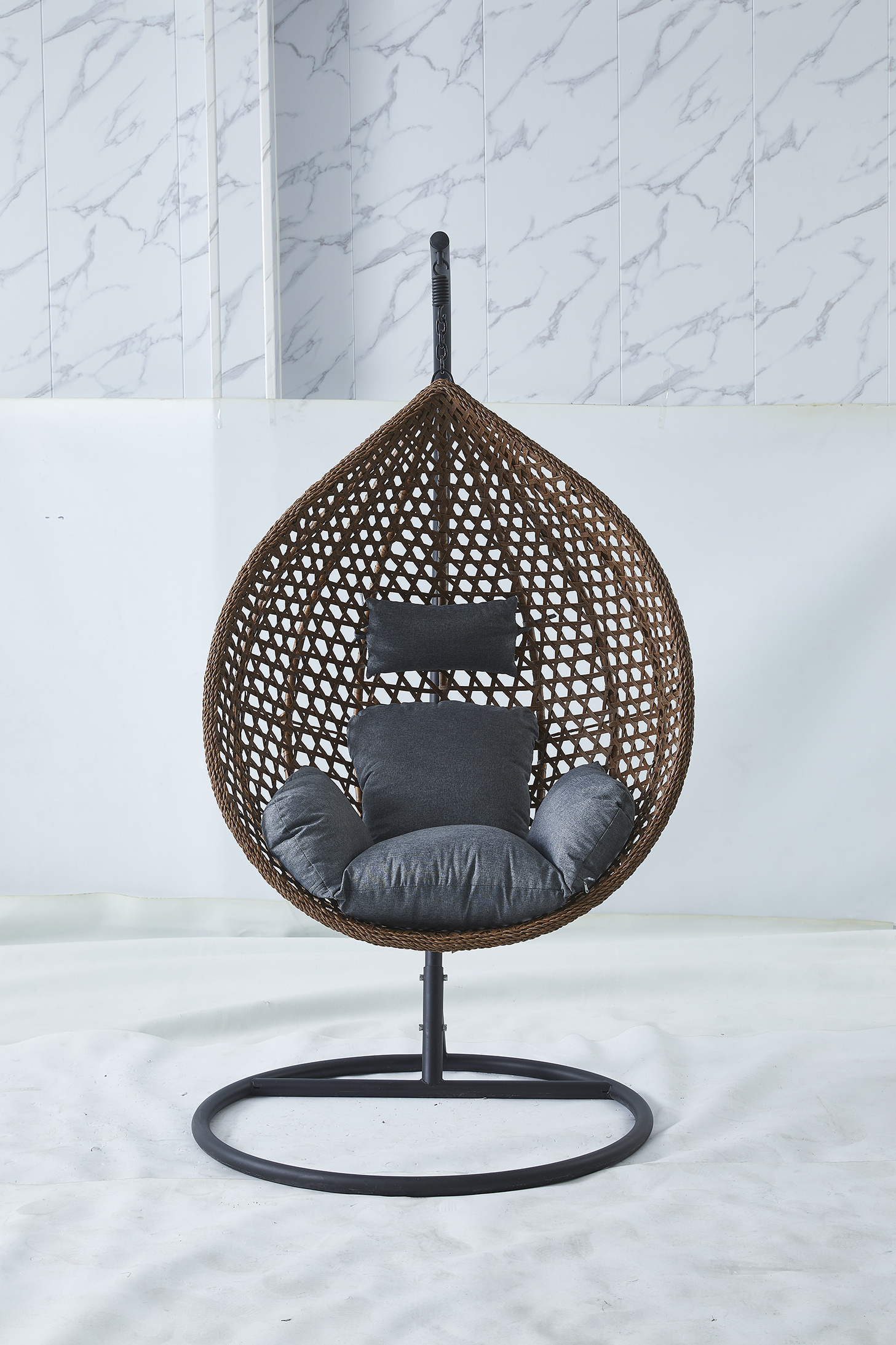 Hot-sell New Style Gold Swing Chair Hanging Chair,High-quality Metal Bubble Chair With Stand,Outdoor Hanging Chair For Bedroom