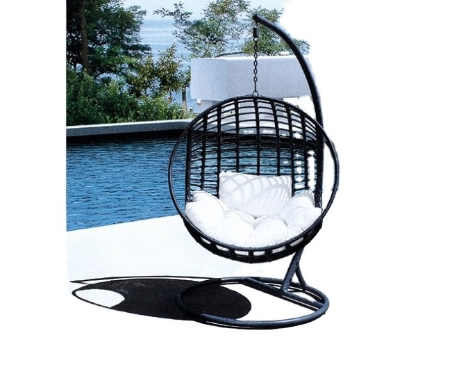 Comfortable Cushion Knock Down Pe Rattan Hanging Egg Chair Peacock Color