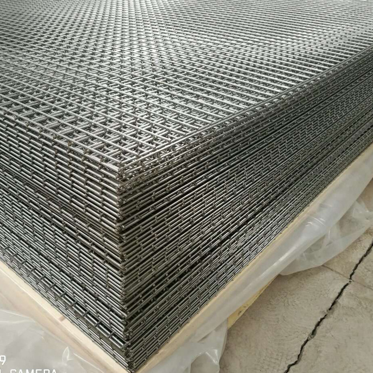 high quality Galvanized rigid wire mesh panel for dog kennel and chicken fly pen